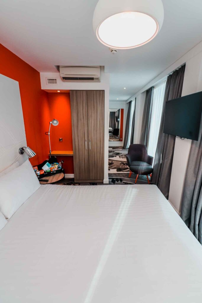 ibis Styles Glasgow Central double room