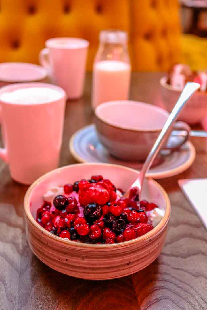 Breakfast at Wotton House - fresh yoghurt and berries